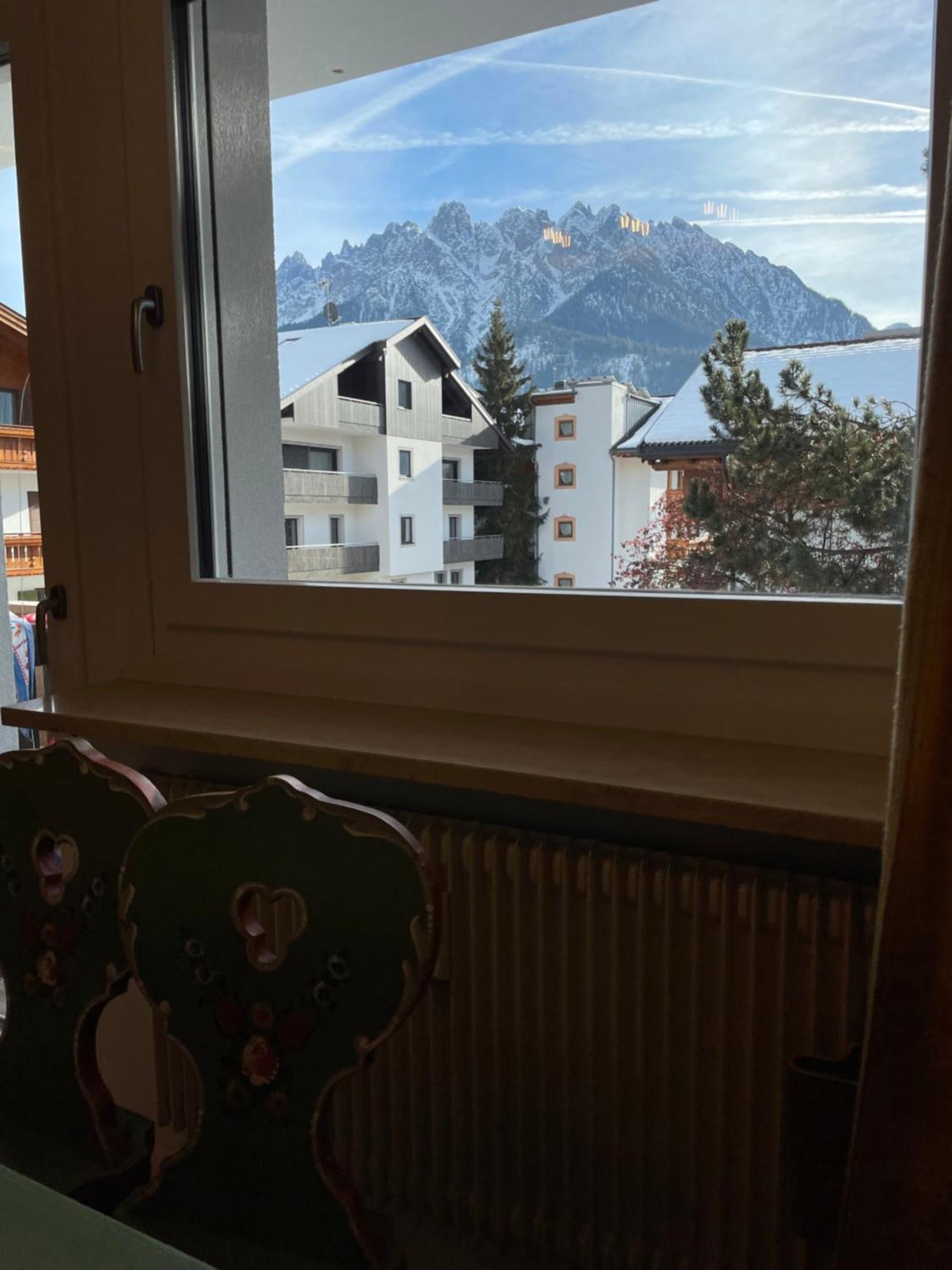 Appartamento A Dobbiaco Nel Cuore Delle Dolomiti Luaran gambar